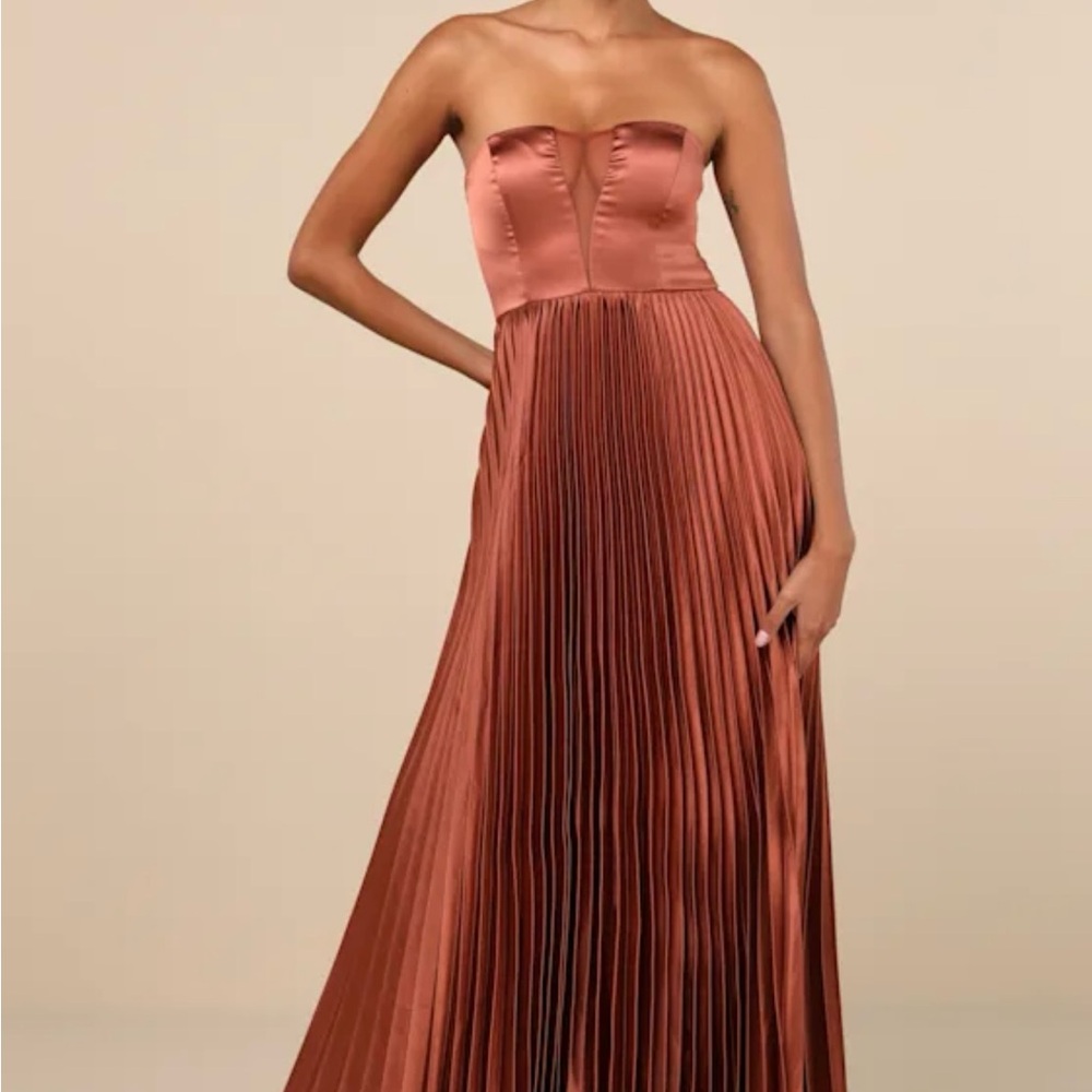 Lulu's Strapless Copper Pleated Dress